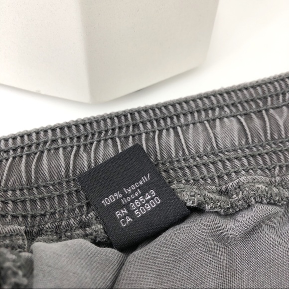 Calvin Klein Lyocell Drawstring pants - Picture 12 of 12